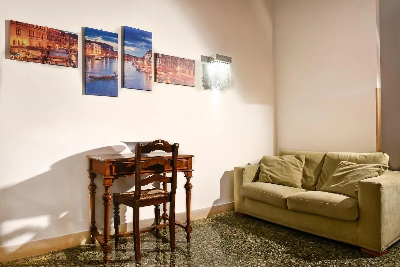 Santa Maria Formosa Apartments Venezia